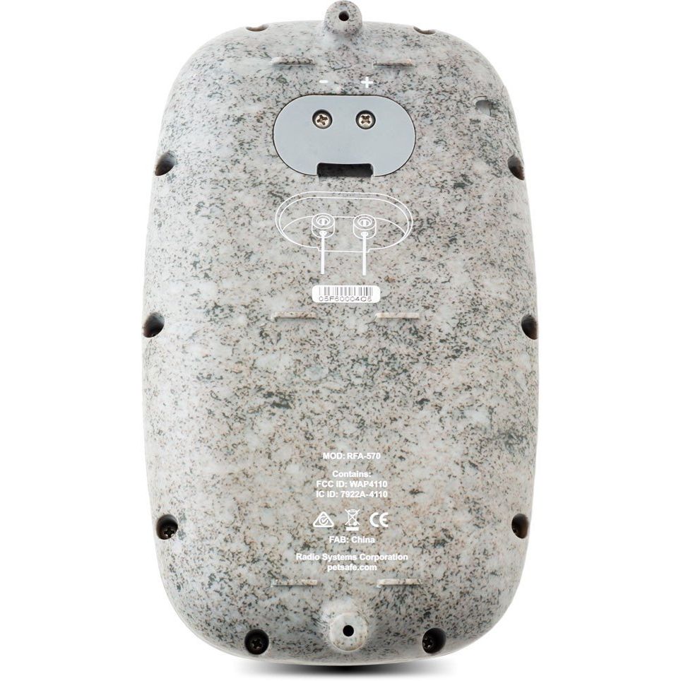 PetSafe PIG00-15958 YardMax Cordless In-Ground Fence Transmitter Back